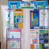 Αφίσες σε Μουσαμά προβολής των Διεθνών Βραβεύσεων του οικολογικού Γυμνασίου Κοίμησης